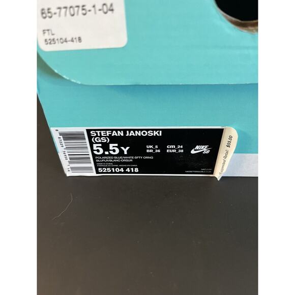 Nike 525104418 Youth Girls 5.5 Stefan Janoski Skateboarding Sneakers- Preowned - Picture 7 of 9